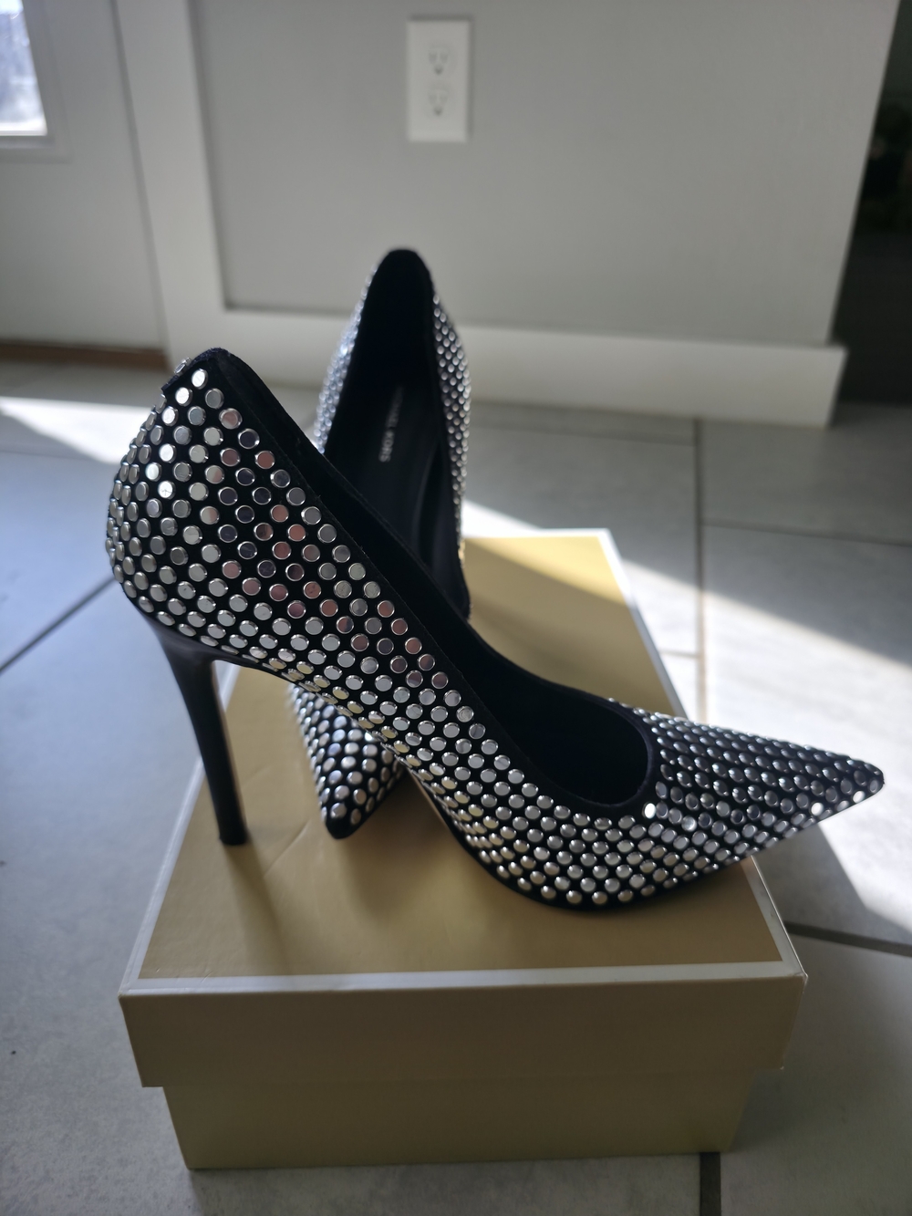 Michael Kors Black Rhinestone Pointed Toe Stiletto Pumps